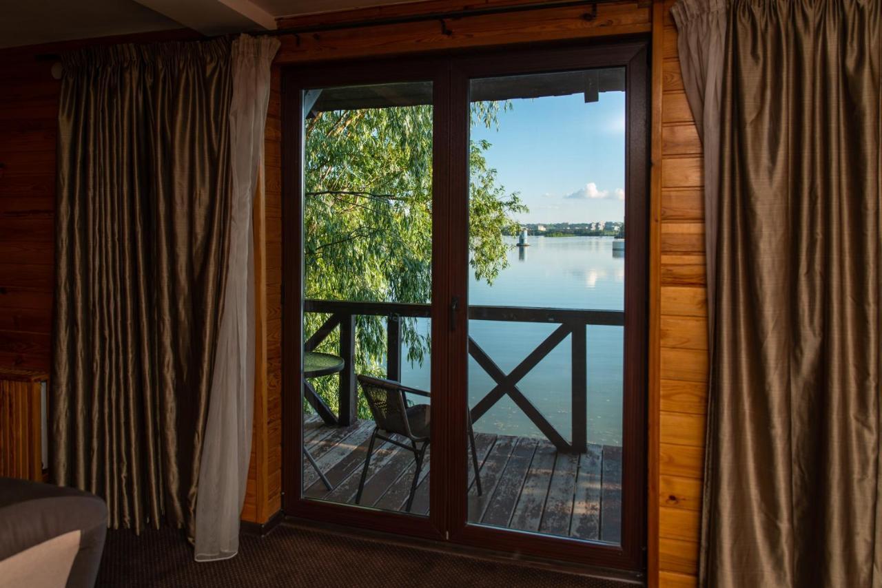 Bartolomeo Hotel Dnipro Exterior photo